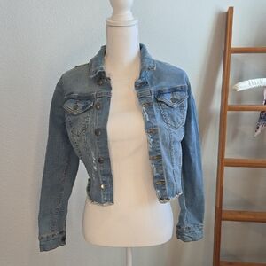 VENUS Cropped Denim Jacket